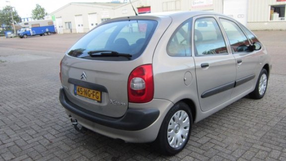 Citroën Xsara Picasso - 1.8i-16V Différence 2 Met climate controle - 1