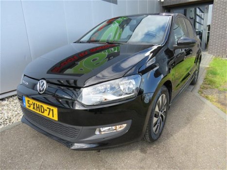 Volkswagen Polo - 1.4 TDI BlueMotion Trekhaak Navi Airco Bluetooth Cruise - 1