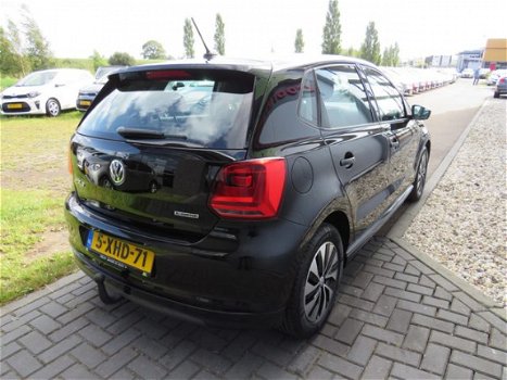 Volkswagen Polo - 1.4 TDI BlueMotion Trekhaak Navi Airco Bluetooth Cruise - 1