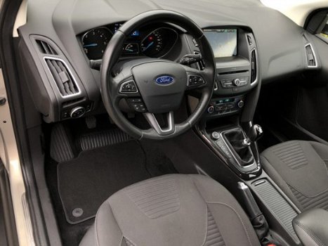 Ford Focus Wagon - 1.5 TDCI 120pk H6 TITANIUM Advanced-Technology-Pack 95.000KM - 1