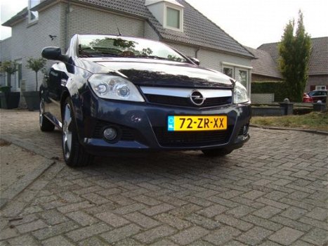 Opel Tigra TwinTop - 1.4-16V Temptation - 1