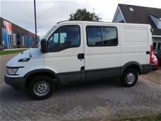 Iveco Daily - 35 S 10 DC L1H1 6 persoons