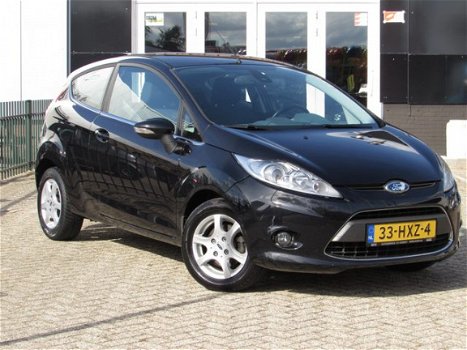 Ford Fiesta - 1.6 TDCi Titanium CRUISE CONTROL|ECC/AIRCO|PDC|TREKHAAK|LM-VELGEN - 1