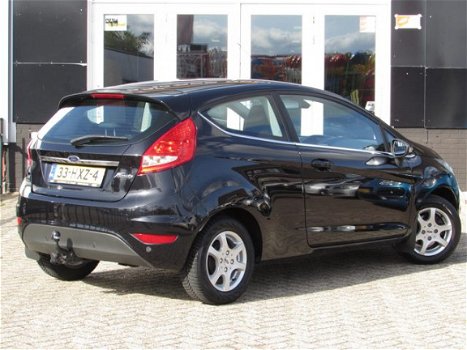 Ford Fiesta - 1.6 TDCi Titanium CRUISE CONTROL|ECC/AIRCO|PDC|TREKHAAK|LM-VELGEN - 1