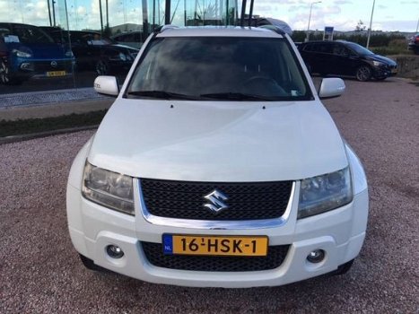 Suzuki Grand Vitara - 2.0 Exclusive 5 drs. Airco - 1