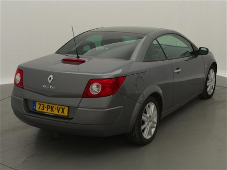 Renault Mégane coupé cabriolet - 2.0-16V Privilège Luxe airco-ecc / pano-dak / leder - 1