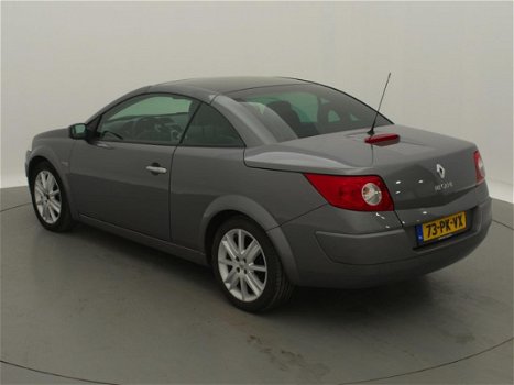 Renault Mégane coupé cabriolet - 2.0-16V Privilège Luxe airco-ecc / pano-dak / leder - 1