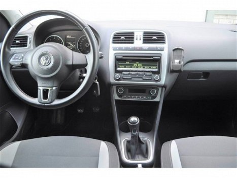 Volkswagen Polo - 1.2tsi Life Panorama Climate Cruise Stoelverw - 1