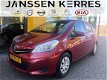 Toyota Yaris - 1.3 VVT-i Now AIRCO / 5-DEURS / AIRBAGS / RADIO-CD - 1 - Thumbnail