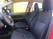 Toyota Yaris - 1.3 VVT-i Now AIRCO / 5-DEURS / AIRBAGS / RADIO-CD - 1 - Thumbnail