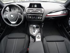 BMW 1-serie - 118i 136PK AUTOMAAT Corporate Lease Sport AIRCO-ECC / NAVI / *NEDERLANDSE AUTO-DEALER