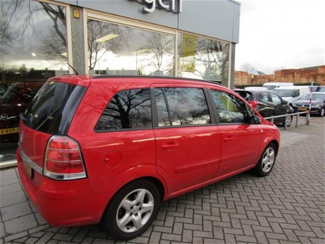 Opel Zafira - 2.2 AUTOMAAT 7 PERSOONS - 1