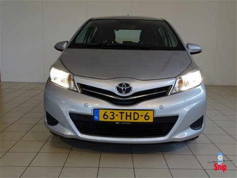 Toyota Yaris - 1.0 VVT-i Aspiration Navi + Camera + PDC +Airco - 1