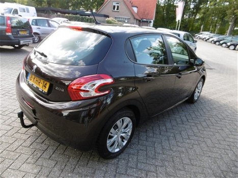 Peugeot 208 - 1.2 VTi 82PK 5D Envy 1e Eign. Dealerauto - 1