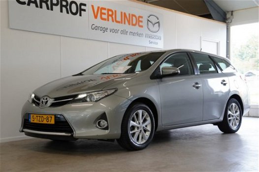 Toyota Auris Touring Sports - 1.6 Now - 1