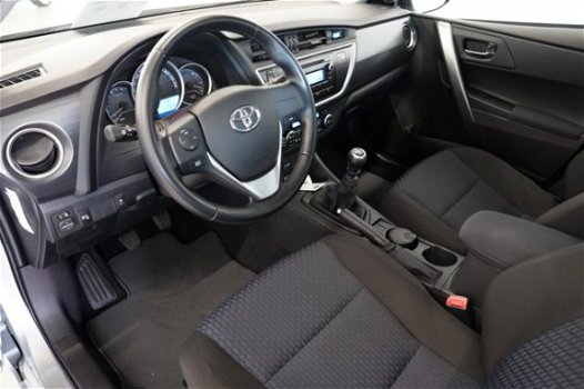 Toyota Auris Touring Sports - 1.6 Now - 1