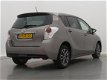 Toyota Verso - 1.6 VVT-i Aspiration | Panoramadak | Navigatie - 1 - Thumbnail