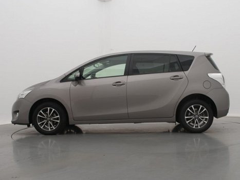 Toyota Verso - 1.6 VVT-i Aspiration | Panoramadak | Navigatie - 1