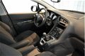 Peugeot 5008 - STYLE 1.2THP / NAVI / PDC-CAMERA - 1 - Thumbnail