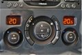 Peugeot 5008 - STYLE 1.2THP / NAVI / PDC-CAMERA - 1 - Thumbnail