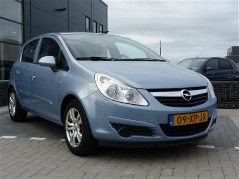 Opel Corsa - 1.4-16V Enjoy 5 Deurs, Airco EINDEJAARSAANBIEDING - 1