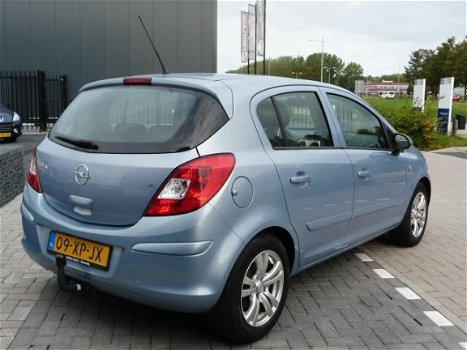 Opel Corsa - 1.4-16V Enjoy 5 Deurs, Airco EINDEJAARSAANBIEDING - 1