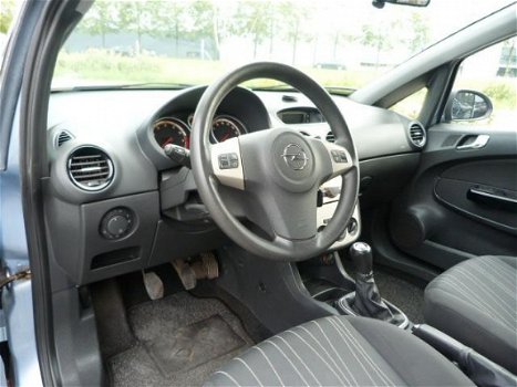 Opel Corsa - 1.4-16V Enjoy 5 Deurs, Airco EINDEJAARSAANBIEDING - 1