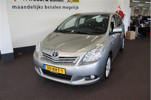 Toyota Verso - 1.6 VVT-i Business climate control / navigatie / cruise control - 1