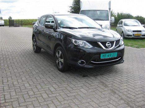 Nissan Qashqai - 1.2 Connect Edition navi, climate control, camera, cruise control, etc - 1