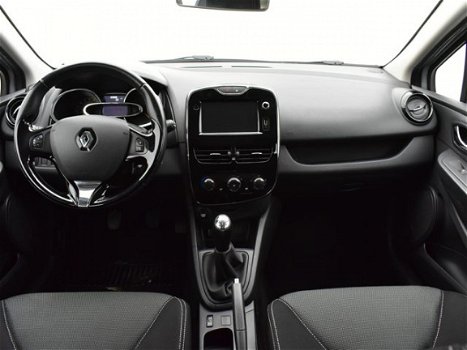 Renault Clio Estate - TCe 90 Expression / Navigatie / Airco / Trekhaak - 1