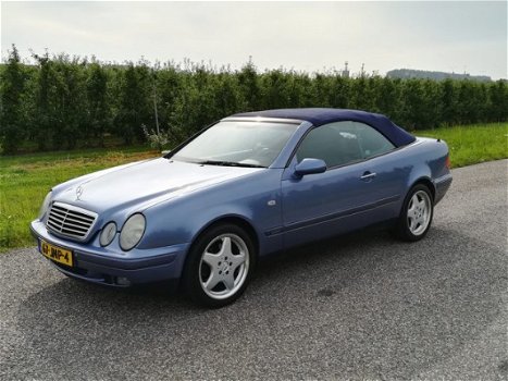 Mercedes-Benz CLK-klasse Cabrio - 320 Automaat Navi Leder Cruisecontrol - 1