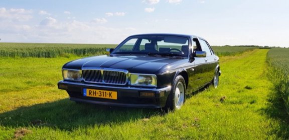 Daimler Sovereign - 3.6 Valt in overgangsregeling voor oldtimers, wegenbelasting €125,- per JAAR - 1