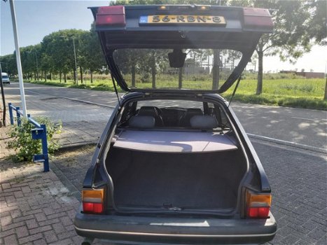 Saab 900 - SE 2.0 Areo - 1