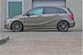 Mercedes-Benz B-klasse - B 180 Automaat/Sportpakket/Nightpakket - 1 - Thumbnail