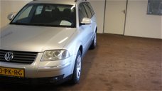 Volkswagen Passat Variant - 2.0-20V Highline 2004 Clima*Pdc*Elek Pakket*Lm velg*Apk Nieuw