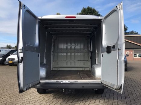 Peugeot Boxer - 2.2 HDI 131 PK / L1H1 / 1e EIG. / TREKHAAK / AIRCO / PDC / 2.500 KG AHG - 1