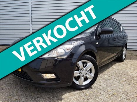 Kia Cee'd Sporty Wagon - 1.4 CVVT Seven Navi / Clima / Cruise - 1