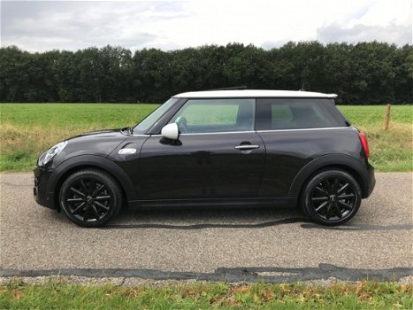 Mini Mini Cooper - 2.0 S Chili Serious Business John Works uitgevoerd en tuningkit 2016 - 1