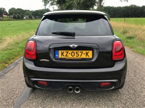 Mini Mini Cooper - 2.0 S Chili Serious Business John Works uitgevoerd en tuningkit 2016 - 1