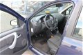 Dacia Sandero - 1.6 Lauréate Airco | Trekhaak | NAP | Dealer onderhouden - 1 - Thumbnail