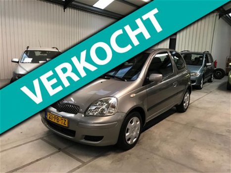 Toyota Yaris - 1.3 VVT-i Sol AIRCO/NAP/APK - 1