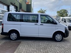 Volkswagen Transporter Kombi - 2.0 TDI L1H1 9-persoons Airco Bpm vrij Elektrische ramen Radio cd spe