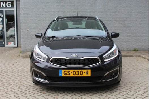 Kia Cee'd - 1.6 GDI NAV Camera 135PK First Edition Trekhaak - 1