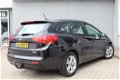 Kia Cee'd - 1.6 GDI NAV Camera 135PK First Edition Trekhaak - 1 - Thumbnail