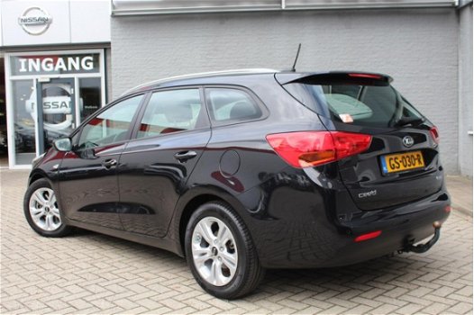 Kia Cee'd - 1.6 GDI NAV Camera 135PK First Edition Trekhaak - 1