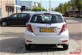 Toyota Yaris - 1.3 VVT-i Executive - 1 - Thumbnail