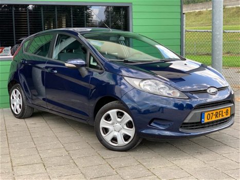 Ford Fiesta - 1.25 Limited / Dealer Onderhouden / 1e Eigenaar / - 1