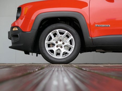 Jeep Renegade - 1.4 MultiAir Longitude / 17