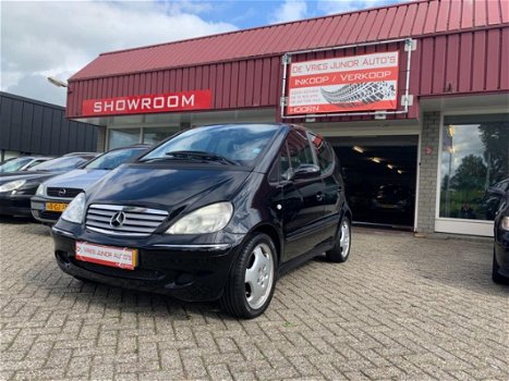 Mercedes-Benz A-klasse - 190 Elegance nieuwe apk, AUTOMAAT en airco - 1