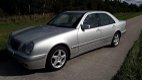 Mercedes-Benz E-klasse - 220 - 1 - Thumbnail